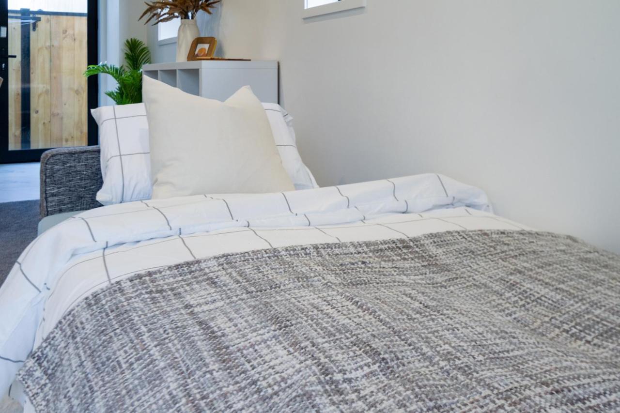 3 Bedroom 2 Bath Central City Christchurch Eksteriør bilde